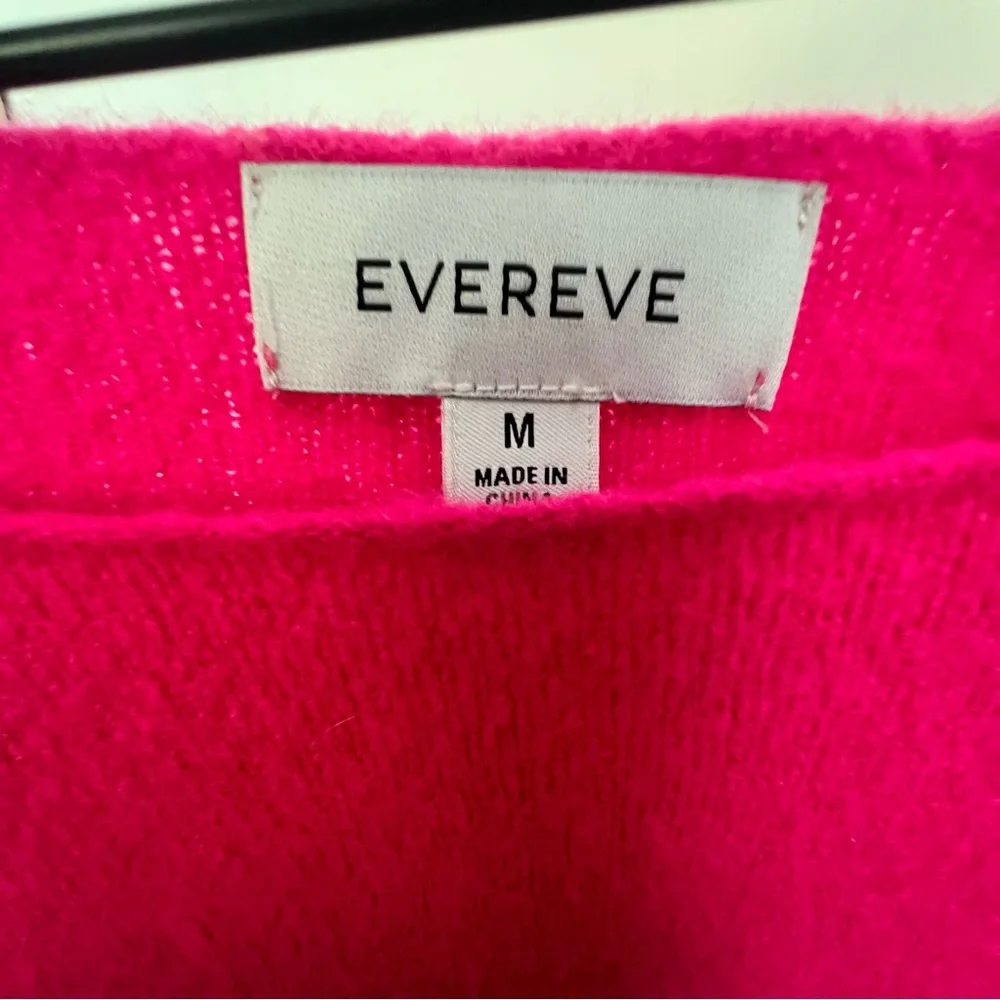 Evereve Rochelle Off Shoulder Pullover Sweater Fushia Pink Medium Relaxed Soft - Picture 10 of 16